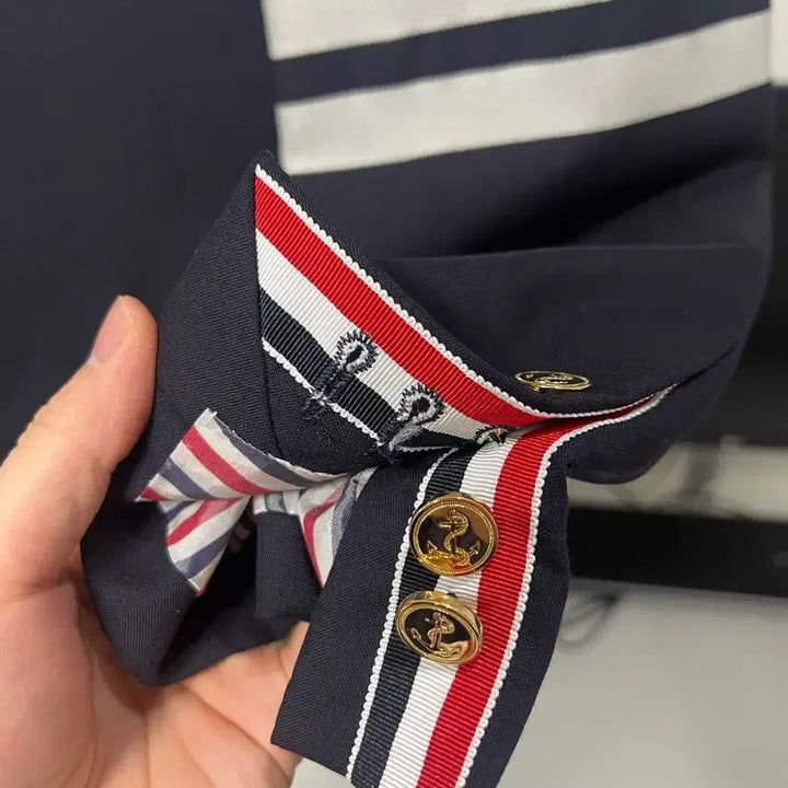 [SOLD OUT] (백화점판/급처)톰브라운 네이비 4바 클래식 수트 자켓