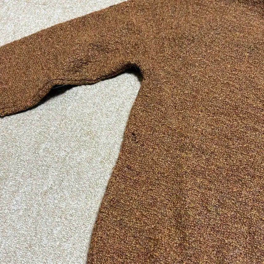 [BUNJANG] 70-80s Virgin Wool Brown Mock Neck / 70~80s 버진울 브라운 모크넥
