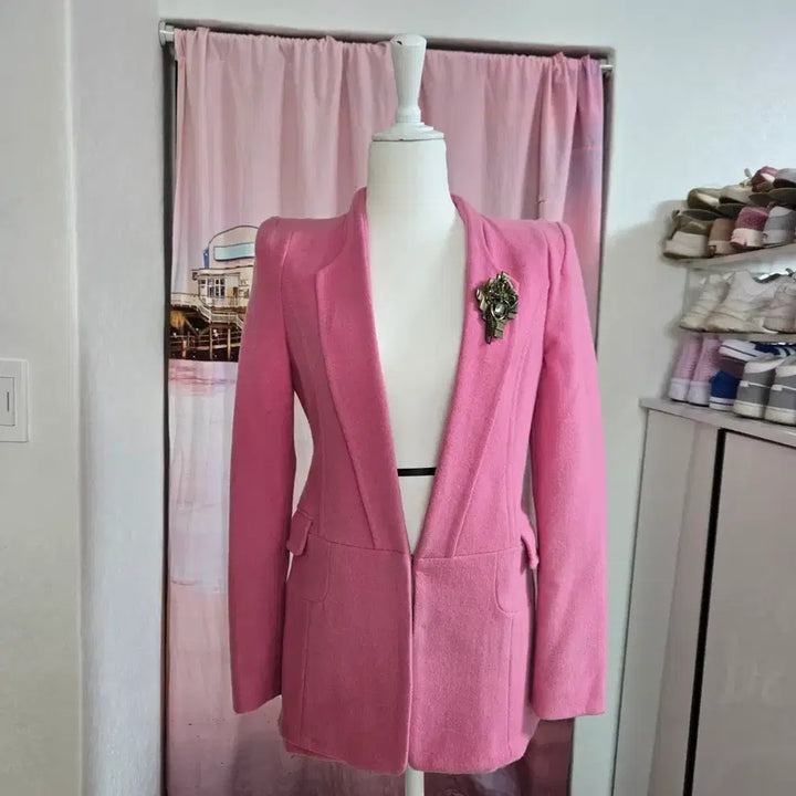 [BUNJANG] Billlie Ering Pink Jacket / 에린 브리니에 핑크 재킷