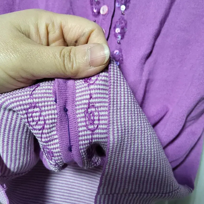 [BUNJANG] Reneevon Purple Short Sleeve Cardigan / 레니본 Reneevon 퍼플 색상의 반팔 가디건