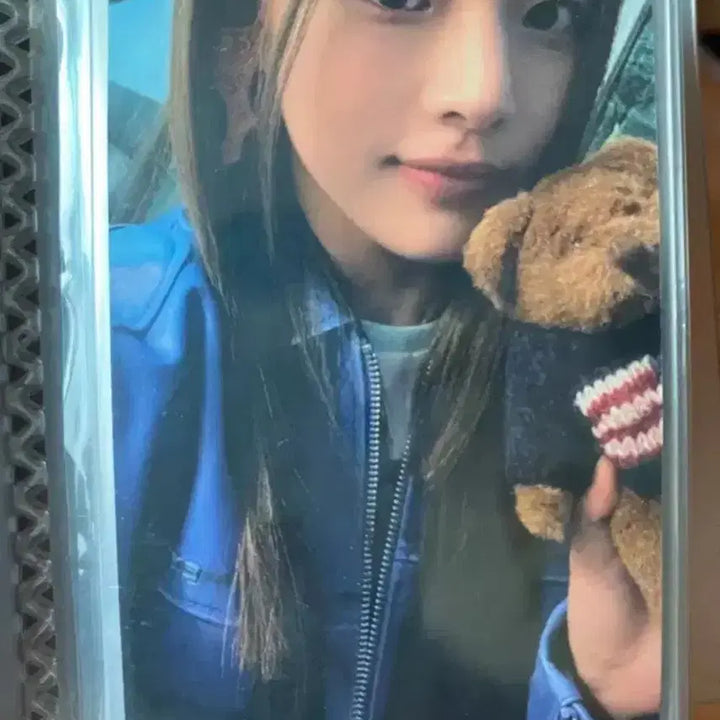 [SOLD OUT] [포카11장] 뉴진스 민지 omg 엘범