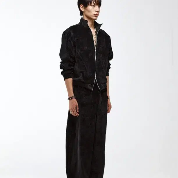 [BUNJANG] Allens Velour Track Set - Black, Size 2 / (새상품,일괄) 알렌느 벨루어 트랙 셋업/ 블랙, 2사이즈