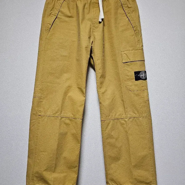 [BUNJANG] Stone Island Panama Recycled Oxide Plating Cargo Pants / 스톤아일랜드 파나마 리사이클드 옥사이드 플레이팅 카고 팬츠