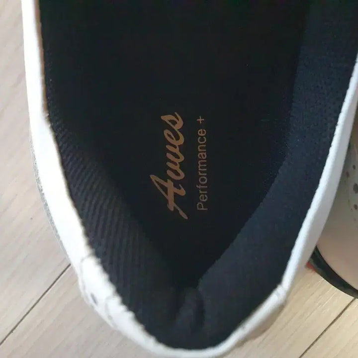 [BUNJANG] Aves Classic Golf Shoes / 여240아베스클래식골프화