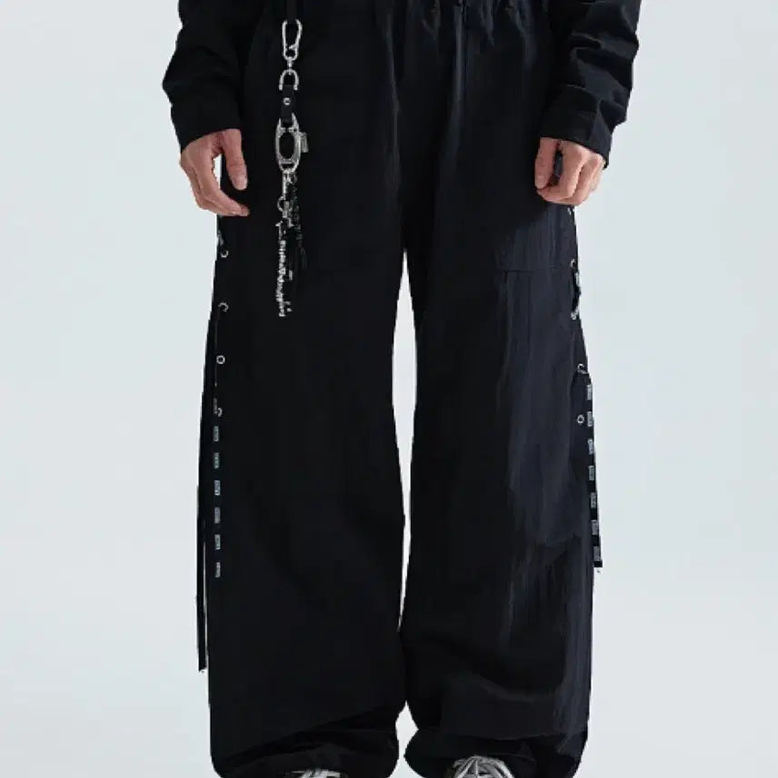 [BUNJANG] Cravity Side Lace-up Wide Pants / 크럭시 사이드 레이스업 와이드팬츠 새제품 싸게 팔아요