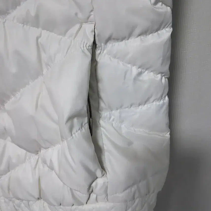 [BUNJANG] Nike Quilted Down Vest / 나이키써마핏퀼팅 다운패딩조끼