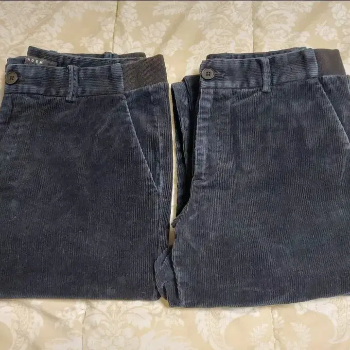 [BUNJANG] ANDEW Navy Corduroy Pants (Size 30) Set / ANDEW 네이비 코듀로이 바지 (30사이즈) 2벌에 17000원!
