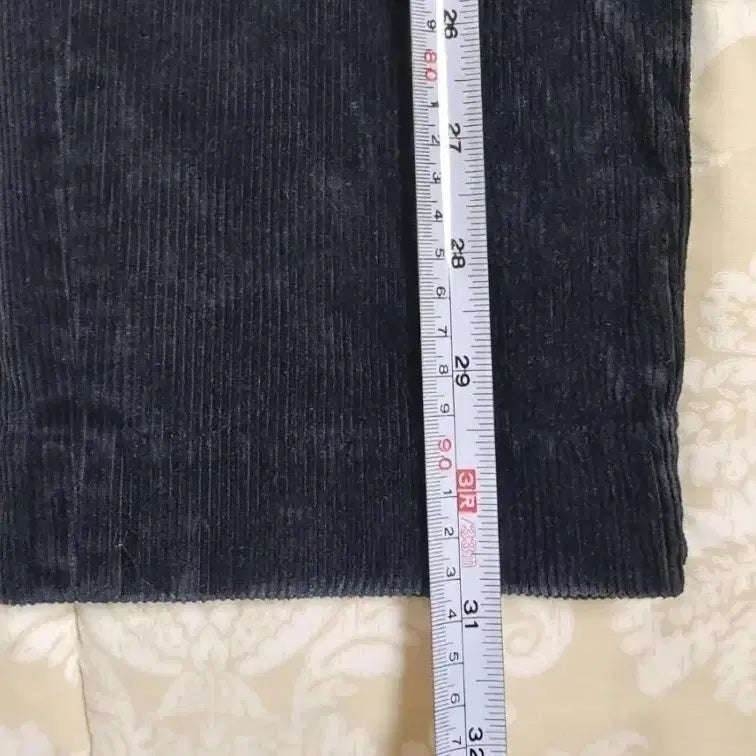 [BUNJANG] ANDEW Navy Corduroy Pants (Size 30) Set / ANDEW 네이비 코듀로이 바지 (30사이즈) 2벌에 17000원!
