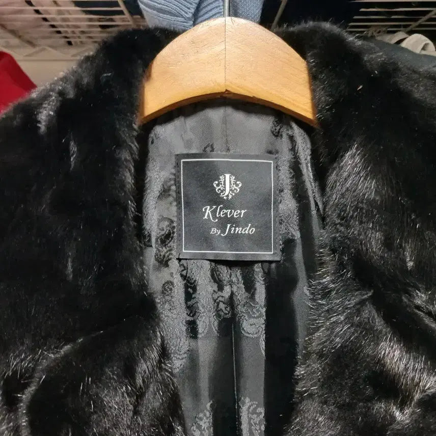 [BUNJANG] Klever by Jindo Black Mink Coat / 끌레베 진도 Klever by Jindo 블랙 밍크코트