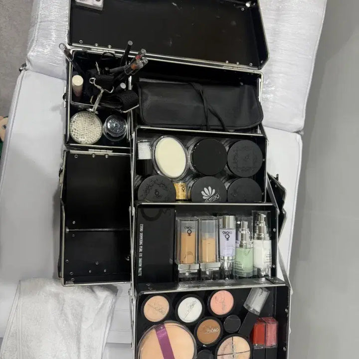 [BUNJANG] Makeup Kit Full Set / 국가고시 메이크업 실기 재료 풀박스  12만