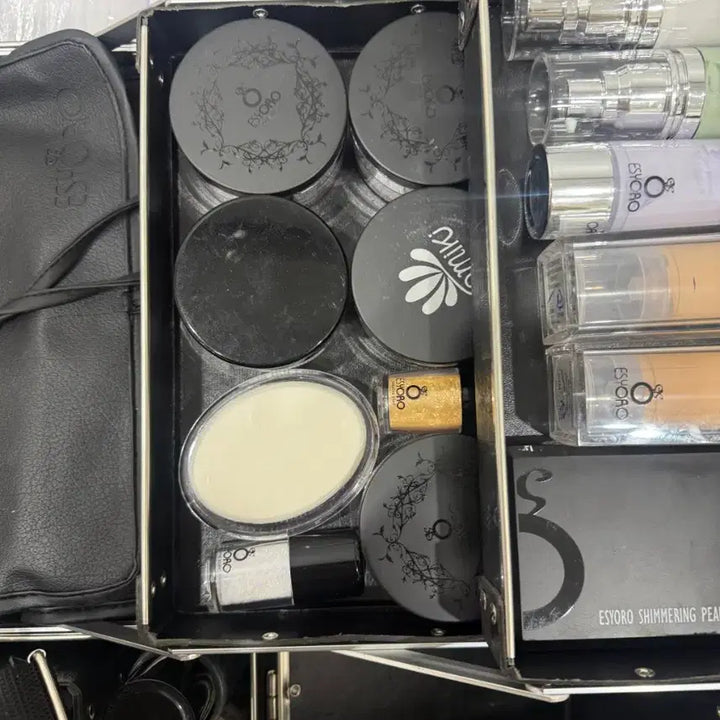 [BUNJANG] Makeup Kit Full Set / 국가고시 메이크업 실기 재료 풀박스  12만