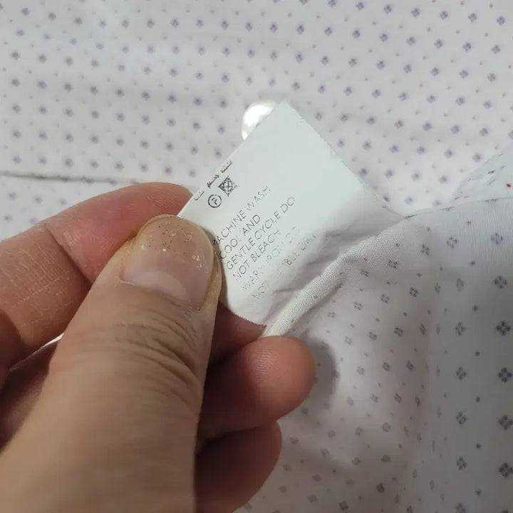 [BUNJANG] RODA White Dotted Long Sleeve Shirt / RODA 이태리산 흰색 잔도트 긴팔 셔츠