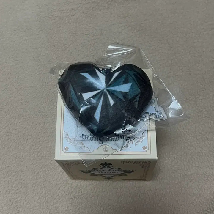 [SOLD OUT] 슈가슈가룬 팝업 에클 키링 누와르 누아르 검정