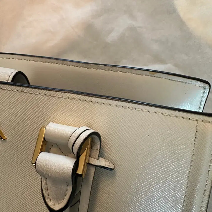 [BUNJANG] Prada Saffiano Tote Bag / 프라다 사피아노 토트백 화이트 판매 정품보증서 더스트백 포함