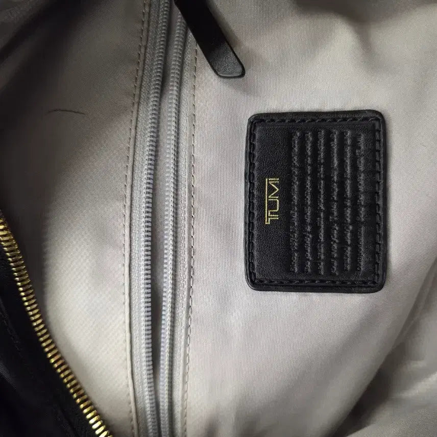 [BUNJANG] TOMORROW X TOGETHER Voyager Backpack / 투미 보이져 백팩