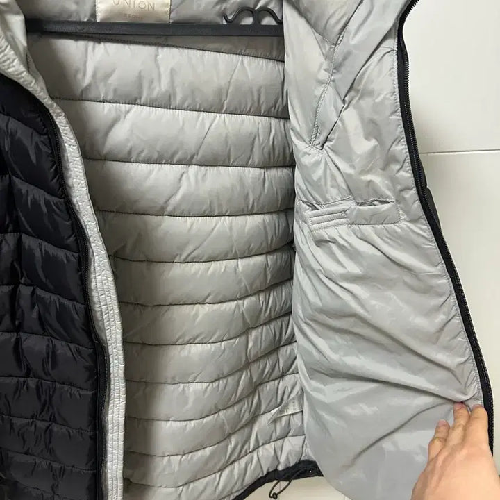 [BUNJANG] Black Lightweight Padded Jacket / 블랙 경량 패딩