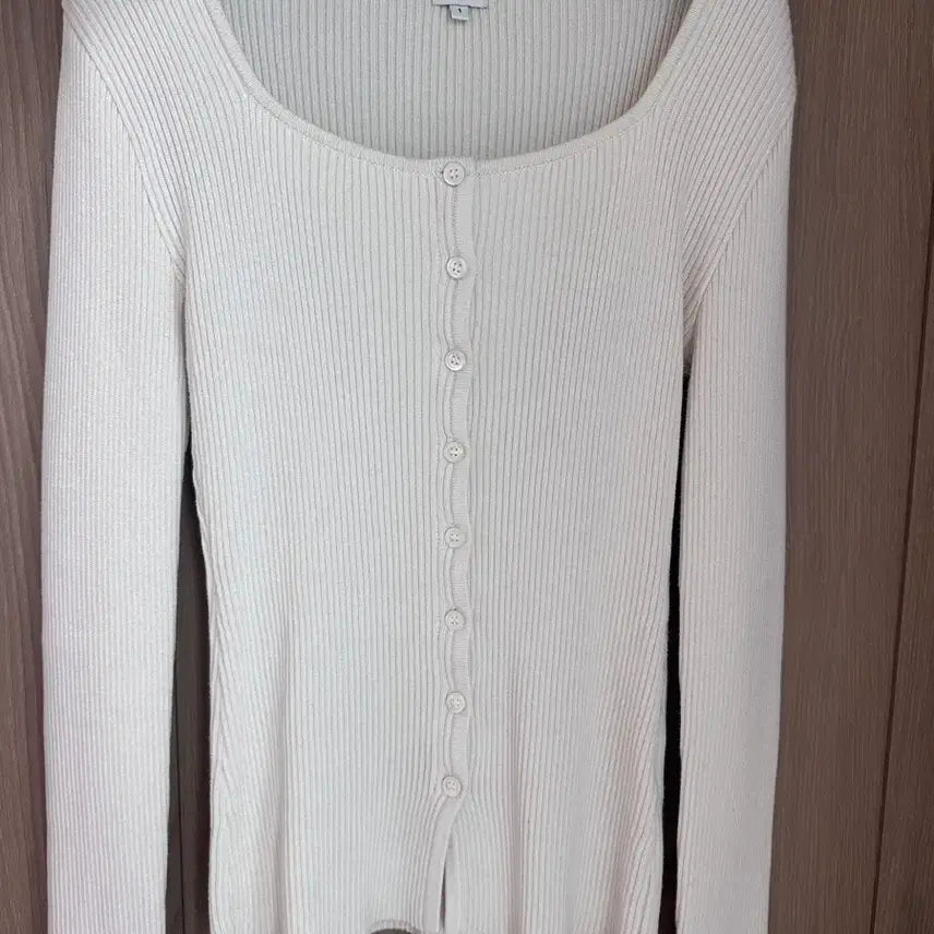 [BUNJANG] CIE Leah Square Button Knit Cardigan M / 시에 sie 레아 스퀘어 버튼 니트 가디건 m사이즈