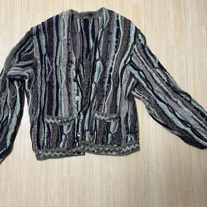 [BUNJANG] Capital Gaudi Intarsia Boucle Cardigan Size 3 / 캐피탈 가우디 인타르시아 부클레 가디건 3사이즈
