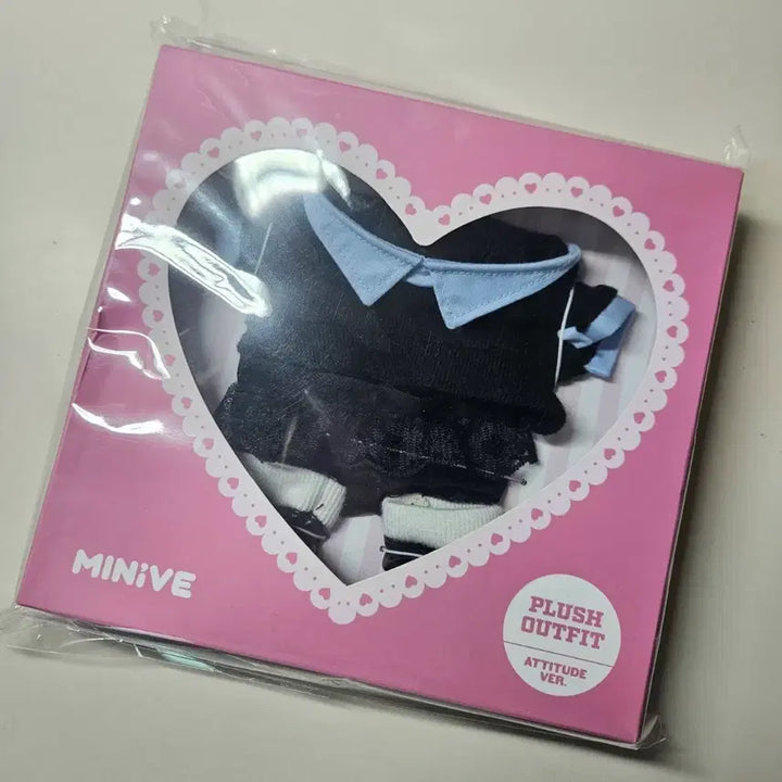 아이브 미니브 플러시 아웃핏 애티튜드 유진가을레이원영리즈이서