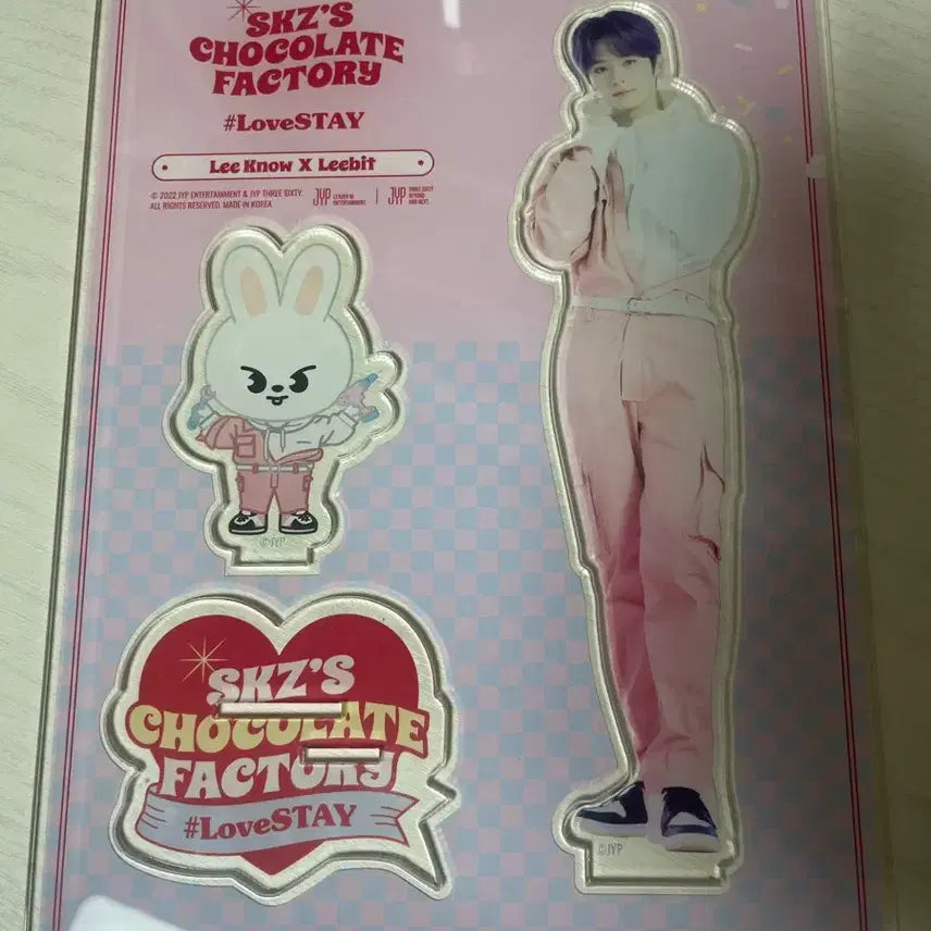 [BUNJANG] Stray Kids Lee Know Chocolate Factory Item / 스키즈 초콜릿 팩토리 리노