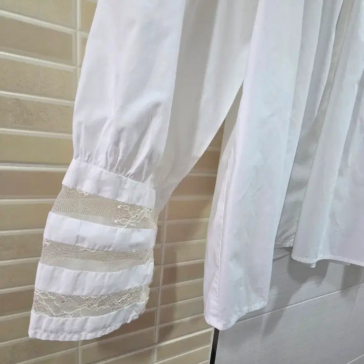 [SOLD OUT] 산드로 Sandro 레이스 블라우스 화이트