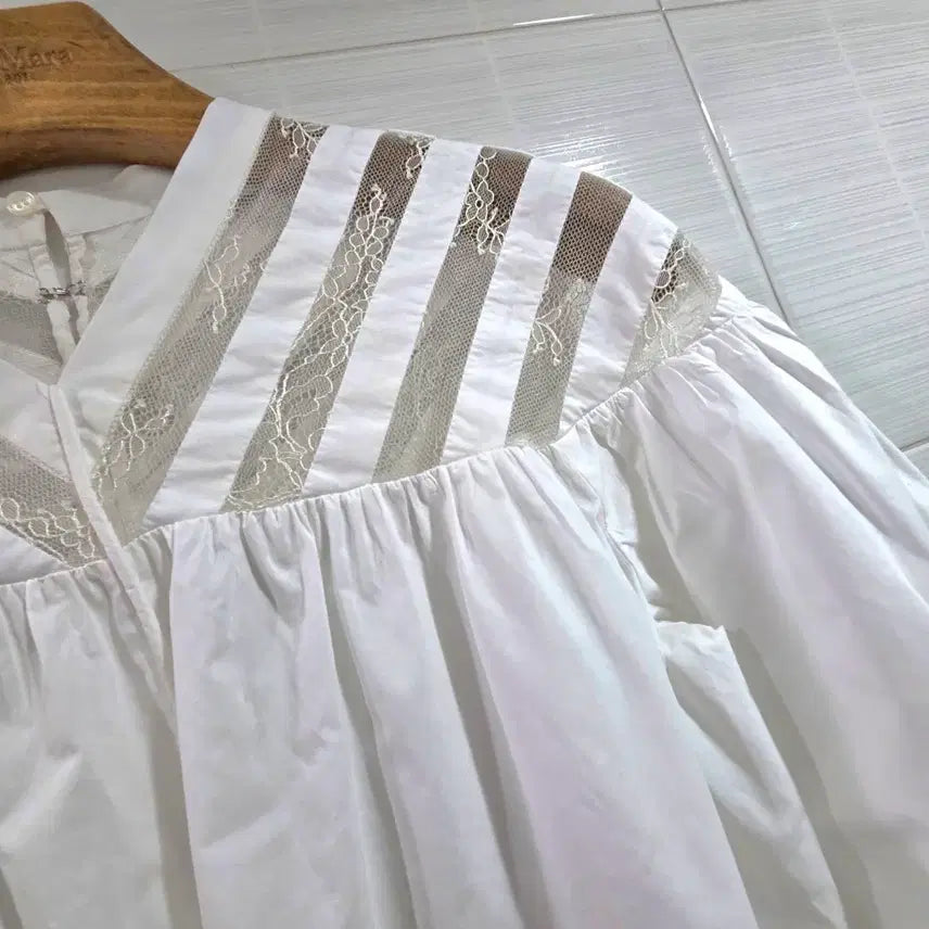 [SOLD OUT] 산드로 Sandro 레이스 블라우스 화이트