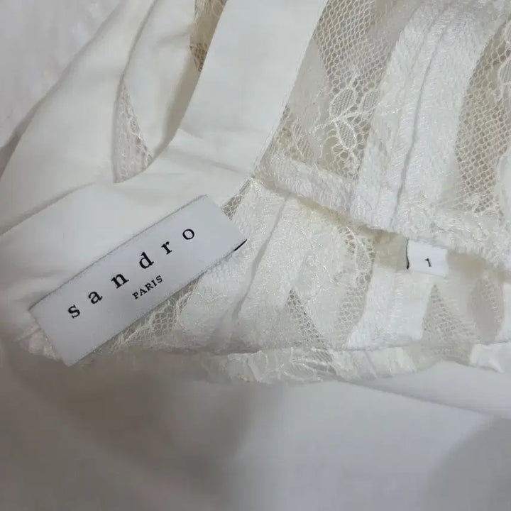 [SOLD OUT] 산드로 Sandro 레이스 블라우스 화이트