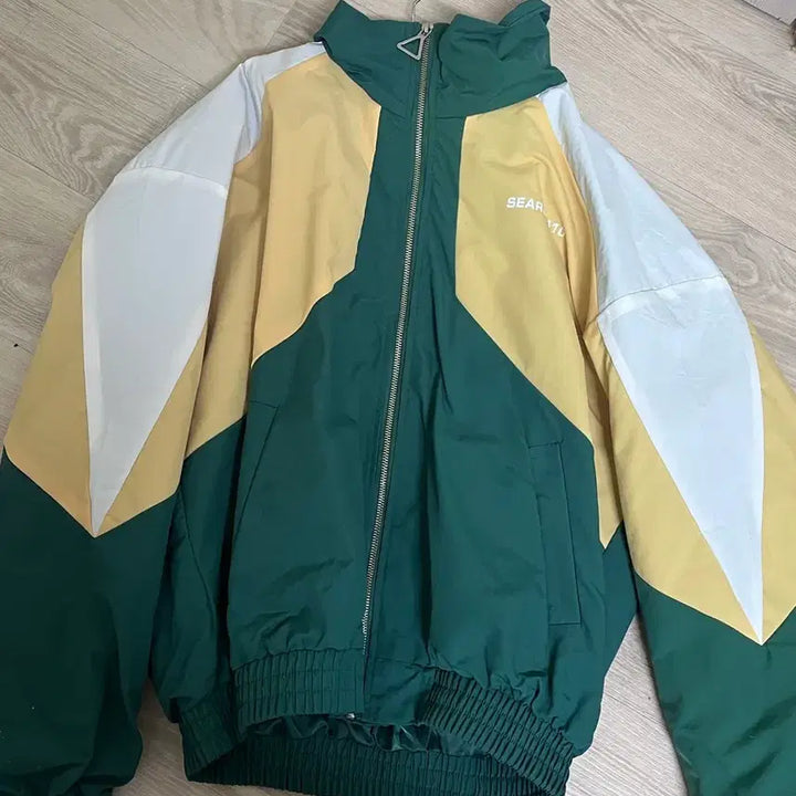 [BUNJANG] Gyu-hwan Windbreaker / 바람막이 원가보다 훨씬 싸게 팝니다 구교환