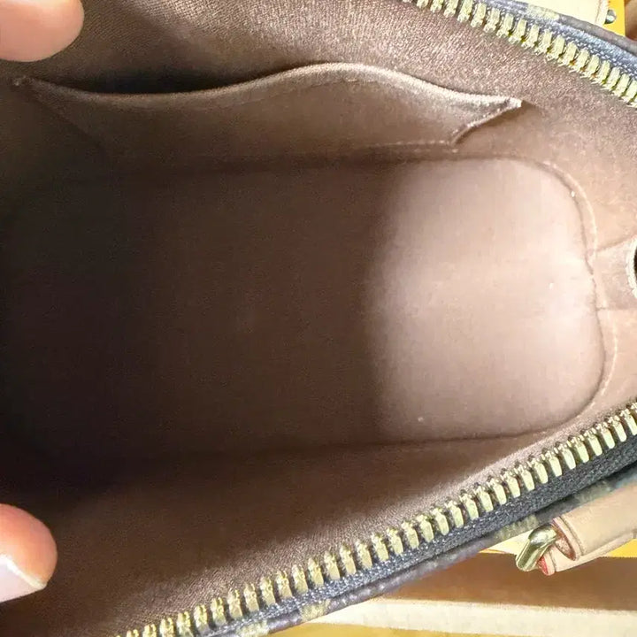 [BUNJANG] Louis Vuitton Alma BB Handbag / 알마비비