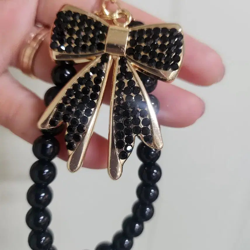 [BUNJANG] Handmade Beaded Keyring / 블랙 리본 비즈 키링(핸드메이드)