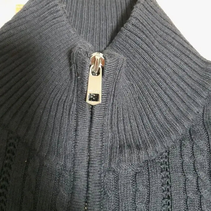 [BUNJANG] Tommy Hilfiger Navy Cable Knit Zip-up Sweater S / 타미힐피거 네이비 꽈배기 니트 집업 S