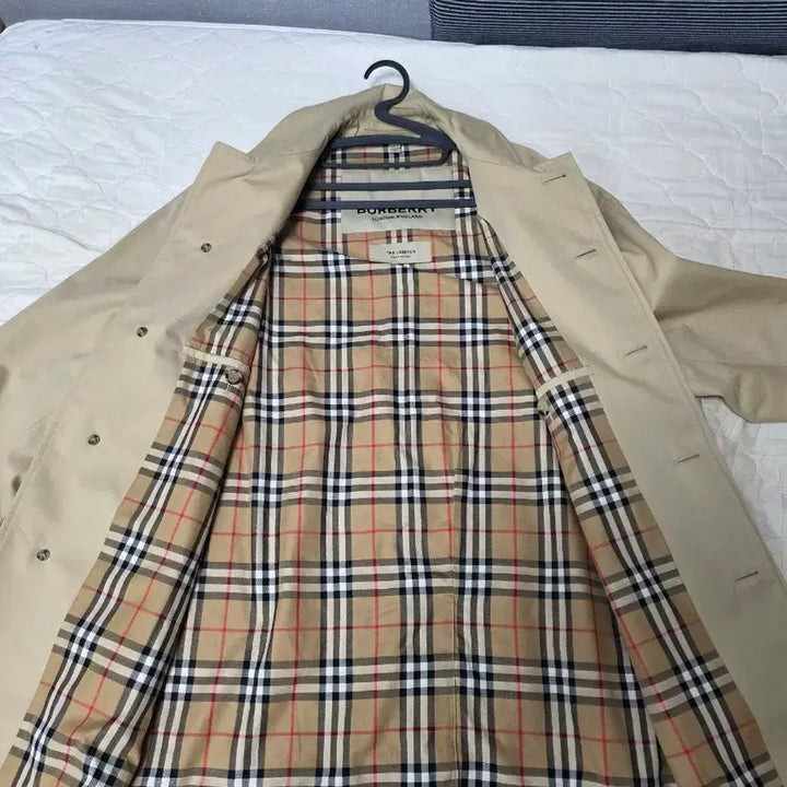 [BUNJANG] Burberry Coat L / 남자 버버리코트 L 팝니다