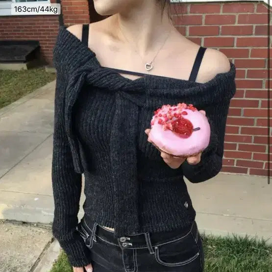 [BUNJANG] Forring Charcoal Knit Sweater / 포어링 니트