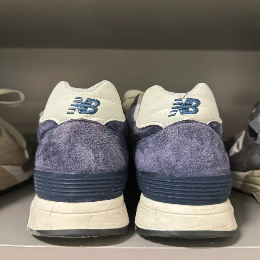 [BUNJANG] New Balance 1400 Sneakers / 뉴발란스 1400 270