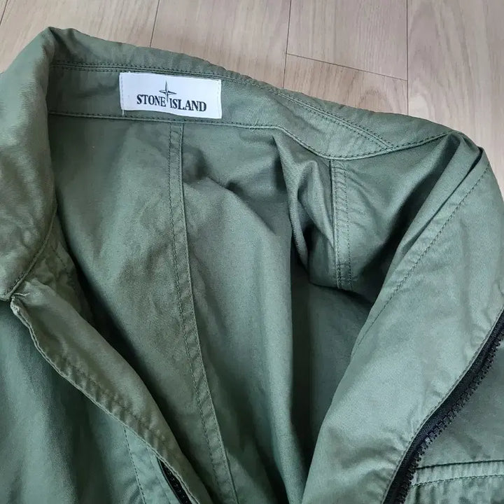 [BUNJANG] Stone Island Overshirt Sage L / 스톤아일랜드 오버셔츠 세이지 L