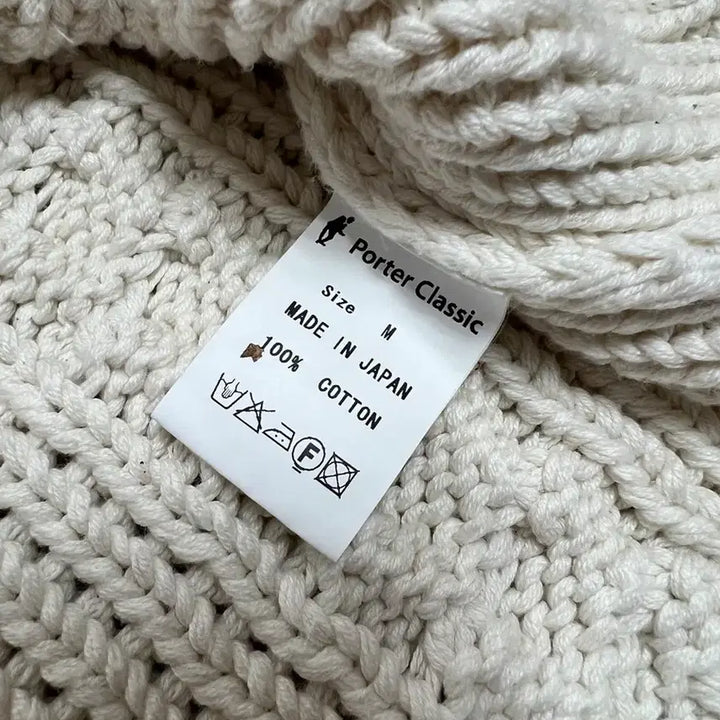 [BUNJANG] Porter Classic Cable Knit Sweater / 포터클래식 케이블 니트