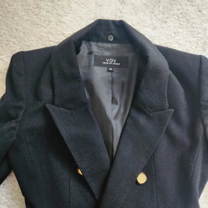 [BUNJANG] VOV Gold Button Wool Double-Breasted Blazer (Black) 55 / VOV 금장 더블 버튼 울 자켓 (블랙) 55
