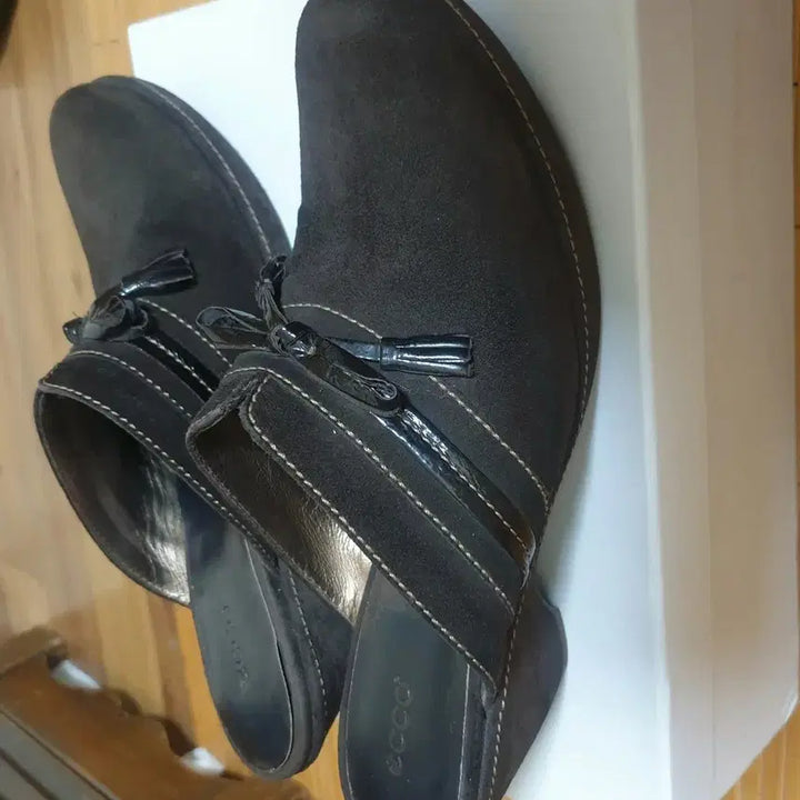 [BUNJANG] Ecco Suede Mule Sandal / (250추천)ecco  에코  스웨이드뮬,여성 에코샌들