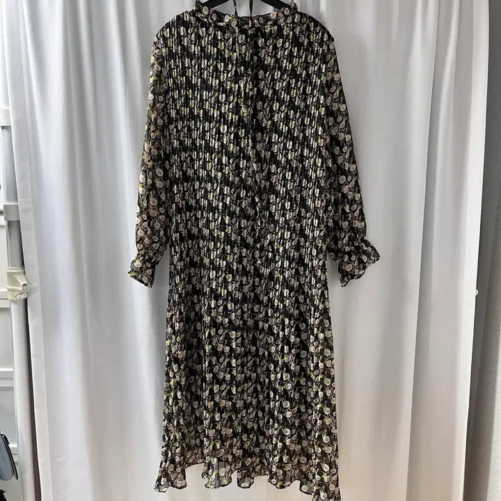 [BUNJANG] Floral Pleated Long Dress / 봄옷 잔꽃 플리츠 롱 원피스