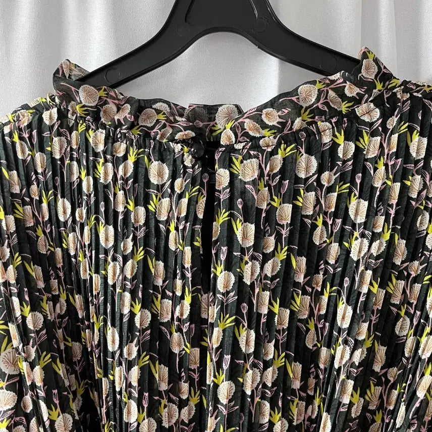 [BUNJANG] Floral Pleated Long Dress / 봄옷 잔꽃 플리츠 롱 원피스