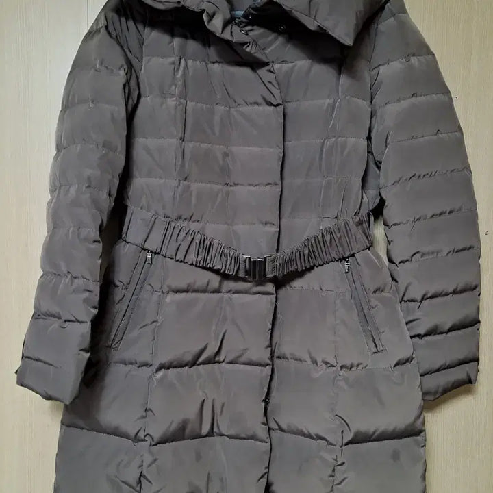 [BUNJANG] Brown Belted Padded Coat (Size 66) / 브라운 벨트 패딩 코트 66