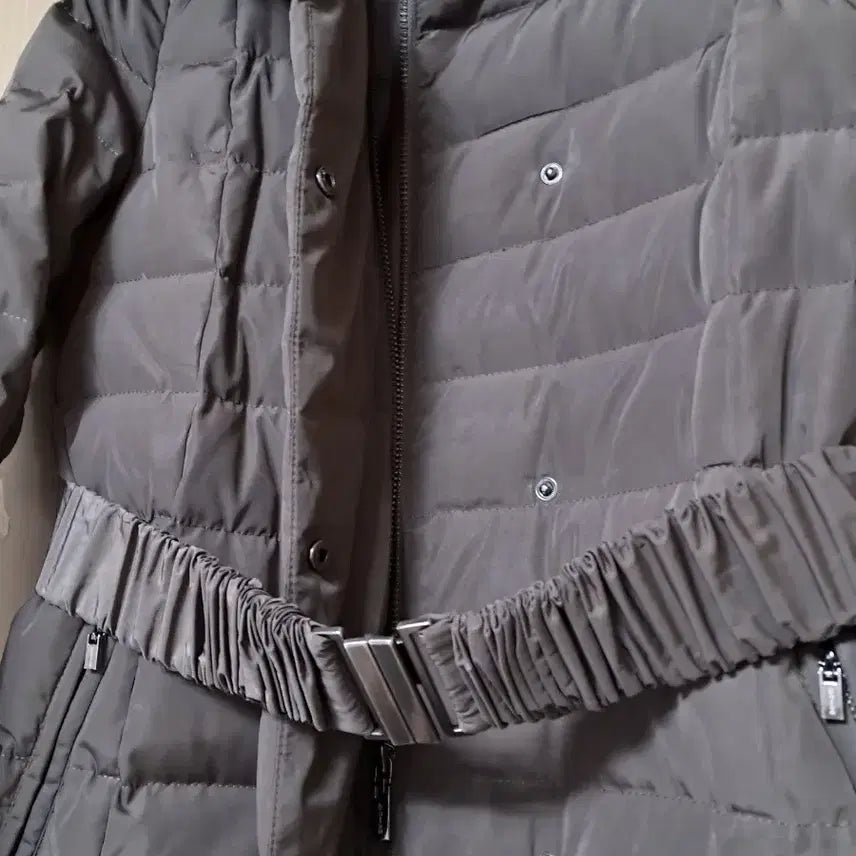 [BUNJANG] Brown Belted Padded Coat (Size 66) / 브라운 벨트 패딩 코트 66