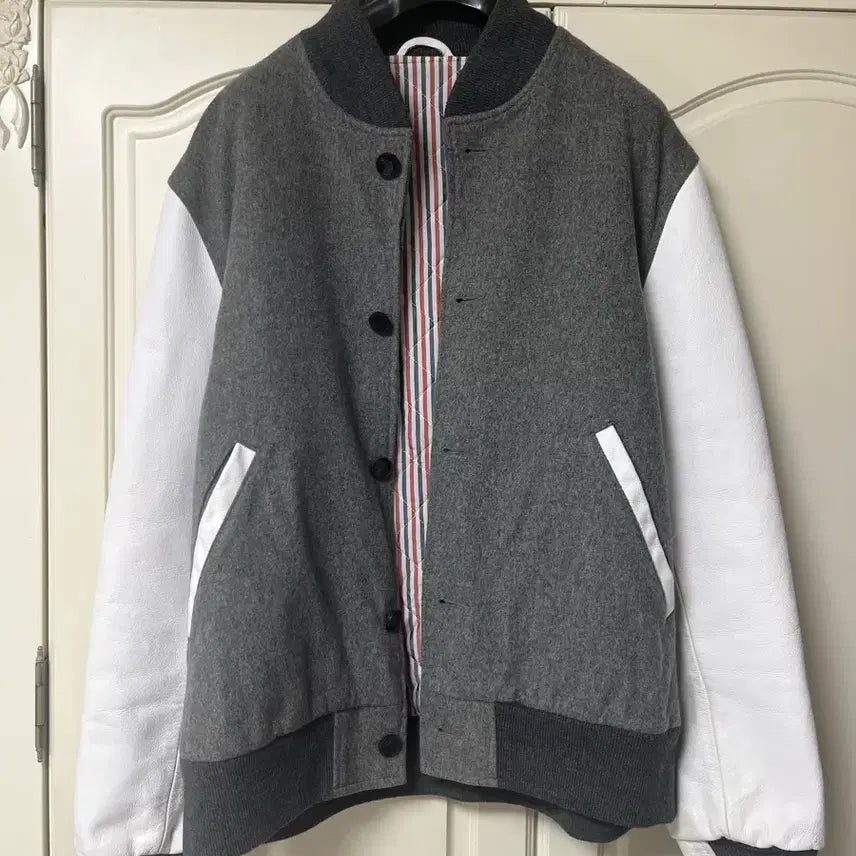 [BUNJANG] Thom Browne Cashmere Varsity Jacket / 톰브라운 캐시미어 바시티 [2] 그레이 95~100