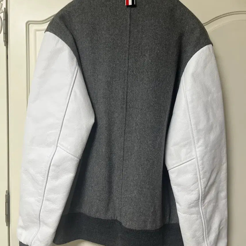 [BUNJANG] Thom Browne Cashmere Varsity Jacket / 톰브라운 캐시미어 바시티 [2] 그레이 95~100