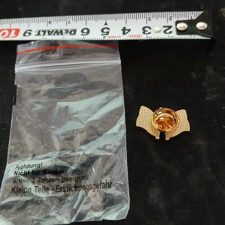 [BUNJANG] Germany & South Korea Flag Pin Badge / 독일과 한국 국기가 함께 있는 핀 배지 1개 입니다