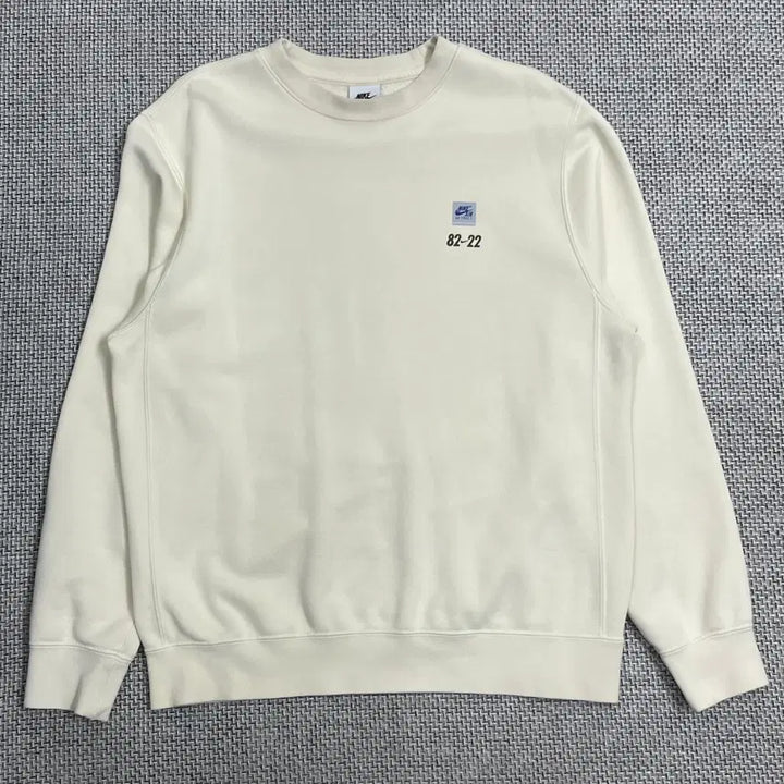 [BUNJANG] Nike Air Force 1 Cream Men's Sweatshirt / [상의] 나이키 에어포스1 크림색 맨투맨