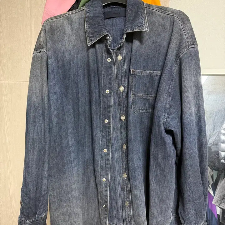 [BUNJANG] JUUN.J 25FW Max Fit Slub Denim Shirt / 준지25fw 맥스핏 슬럽 데님 셔츠 판매합니다.