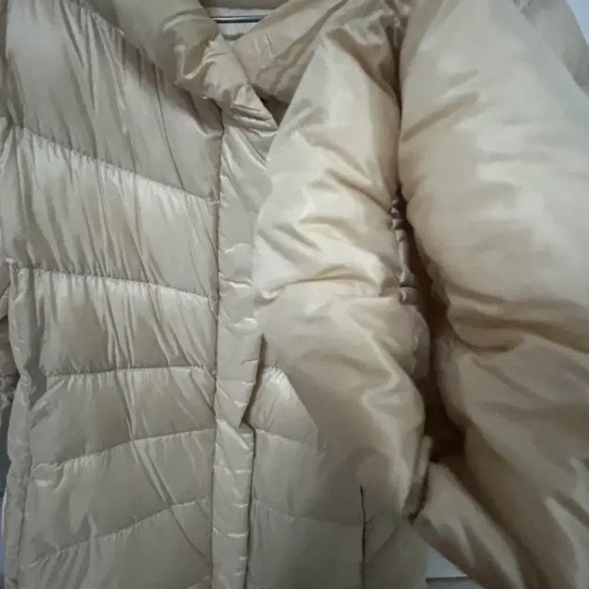 [BUNJANG] Uniqlo Ultra Light Down Padded Jacket Beige / 유니클로 | 울트라 라이트 다운 패딩 베이지