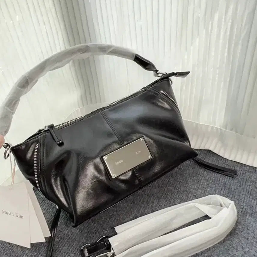 [BUNJANG] Matin Kim Black Leather Shoulder Bag / 마뗑킴 블랙 레더 숄더백 New with tags