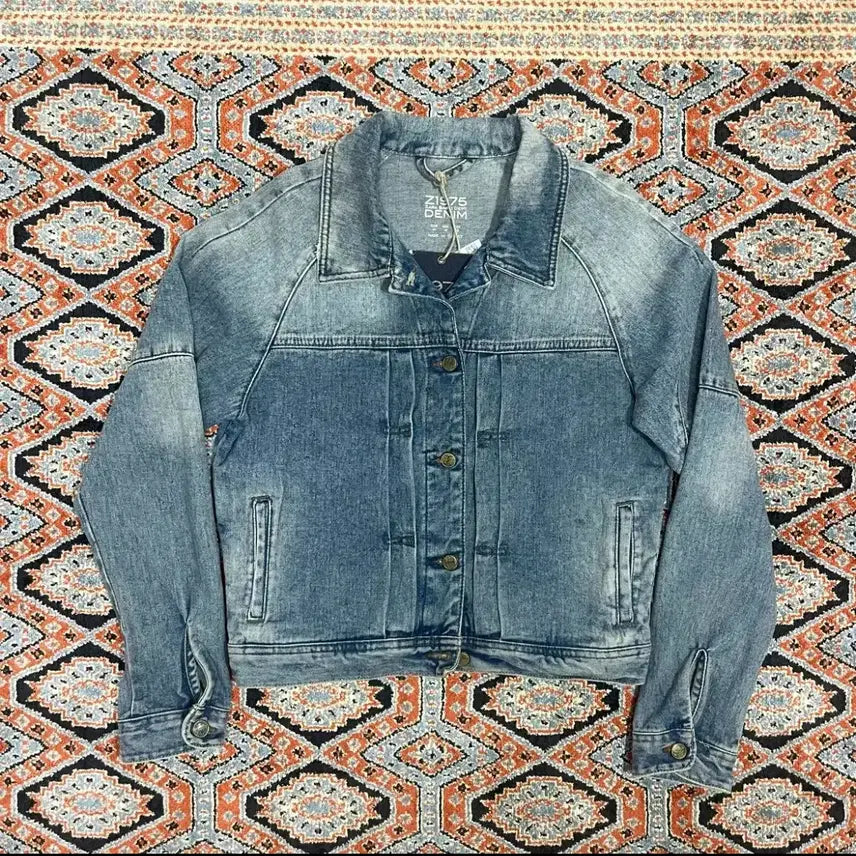 [BUNJANG] ZARA Basic Light Wash Denim Jacket - Women&